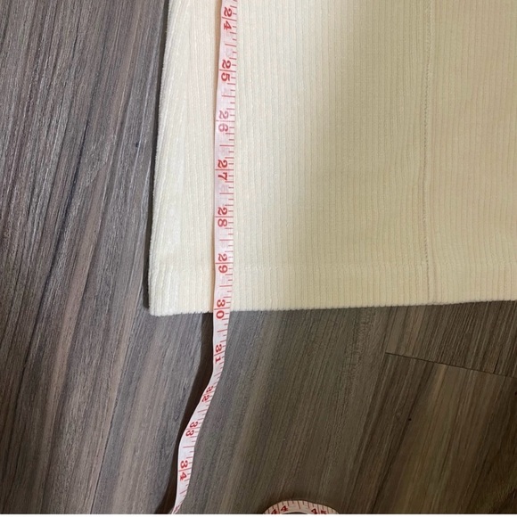 Aerie Groove-On Ribbed Velour Flare Pants - Picture 4 of 9